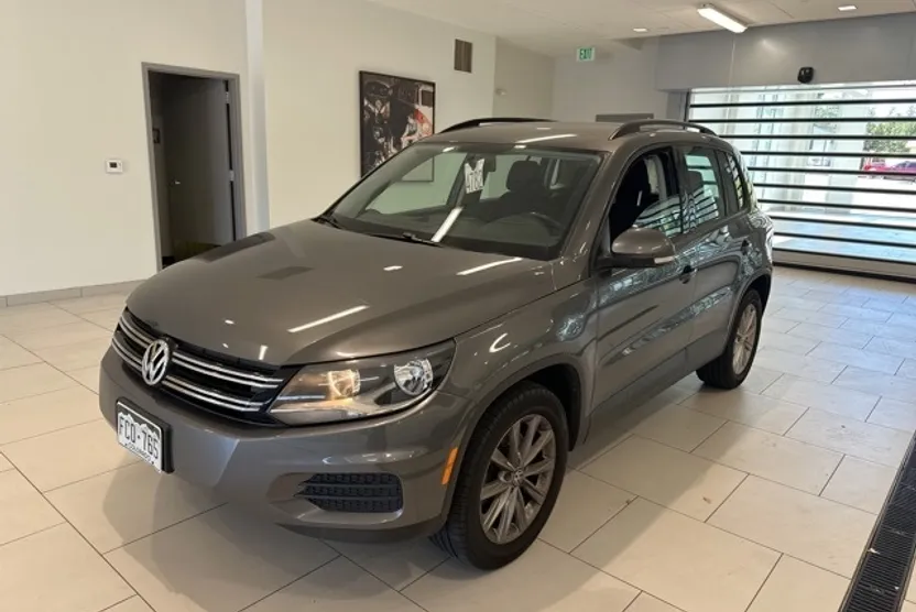 2017 Volkswagen Tiguan Limited photo 1
