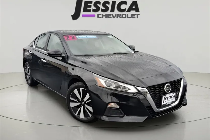 2022 Nissan Altima 2.5 SV photo 1