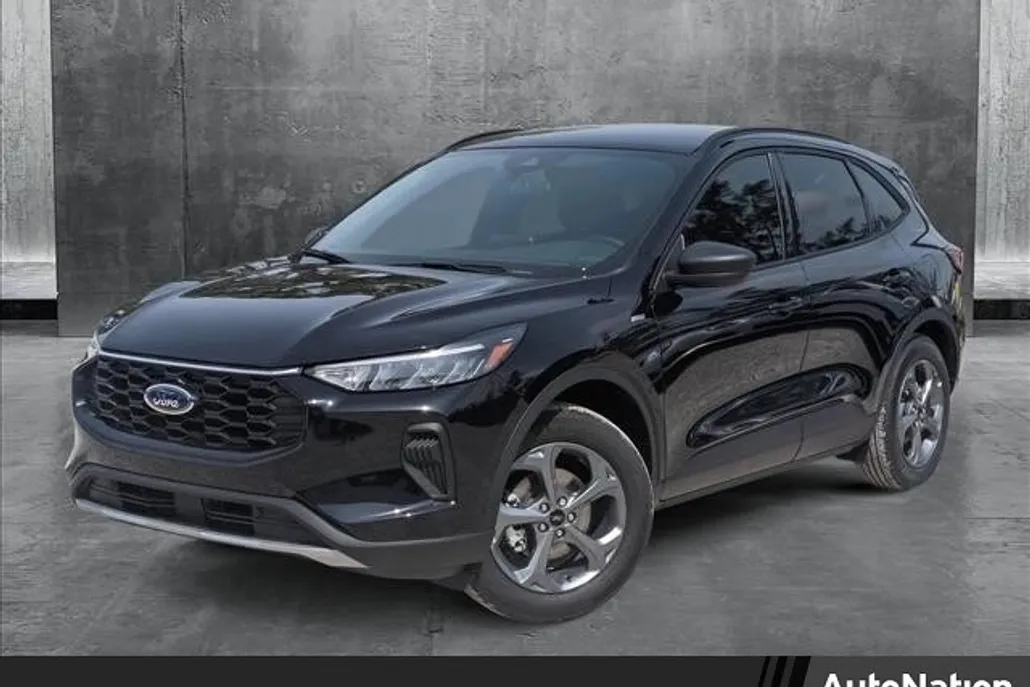 2025 Ford Escape ST-Line photo 1
