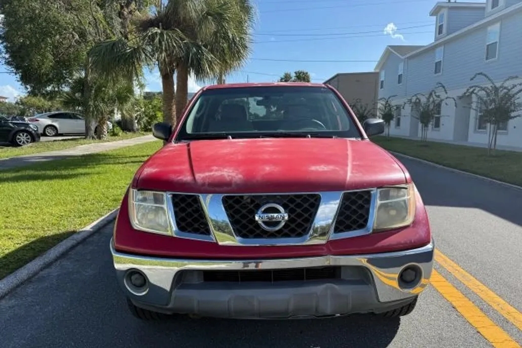 2006 Nissan Frontier Crew Cab SE photo 1