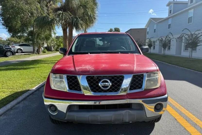 2006 Nissan Frontier Crew Cab SE photo 1