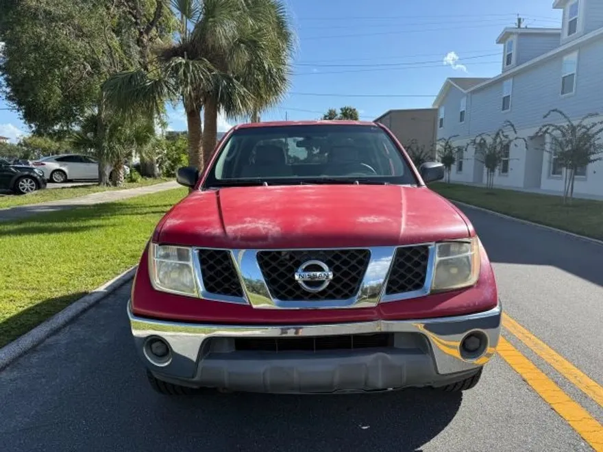 2006 Nissan Frontier Crew Cab SE photo 1