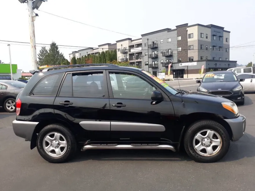 2003 Toyota RAV4 photo 1
