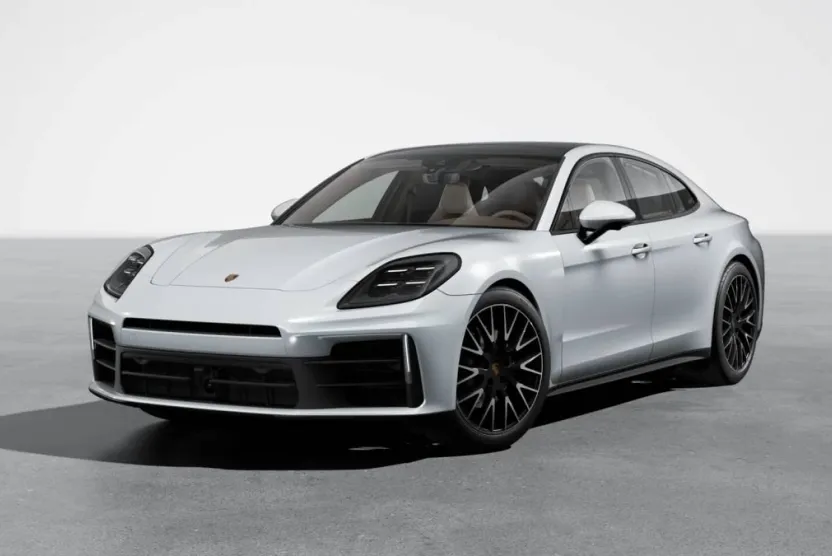 2026 Porsche Panamera 4 photo 1