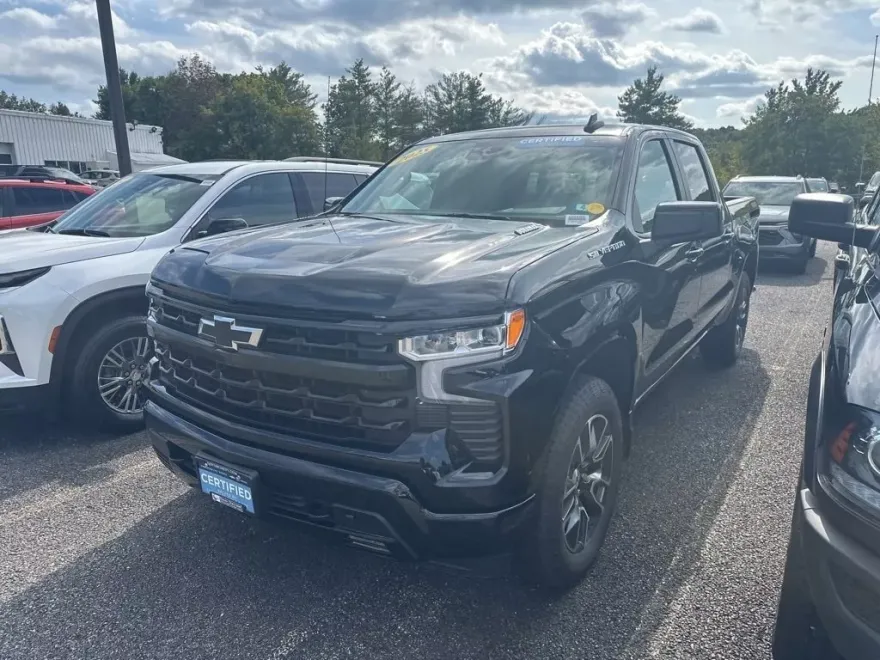 2025 Chevrolet Silverado 1500 RST photo 1
