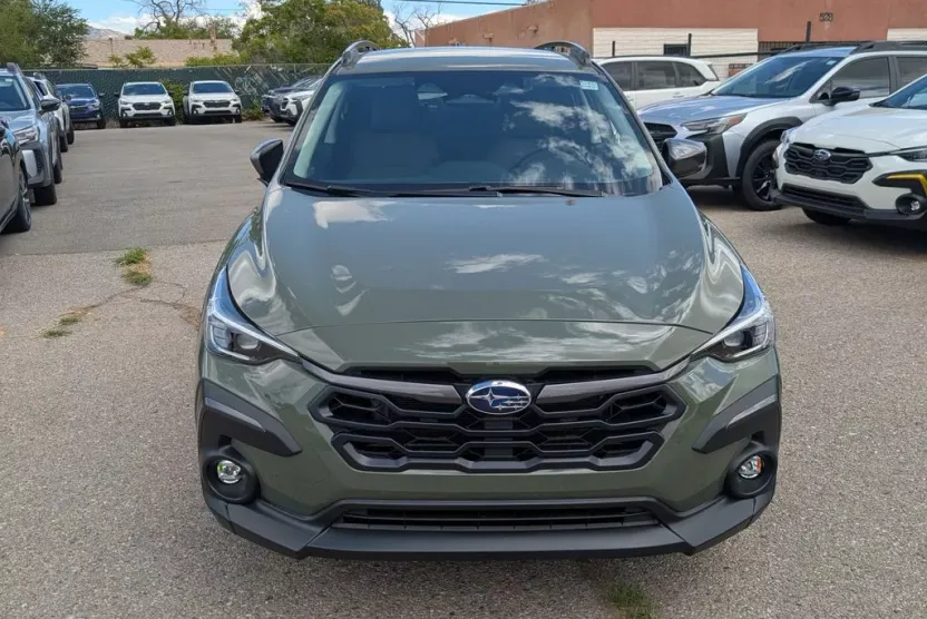 2025 Subaru Crosstrek Limited photo 1