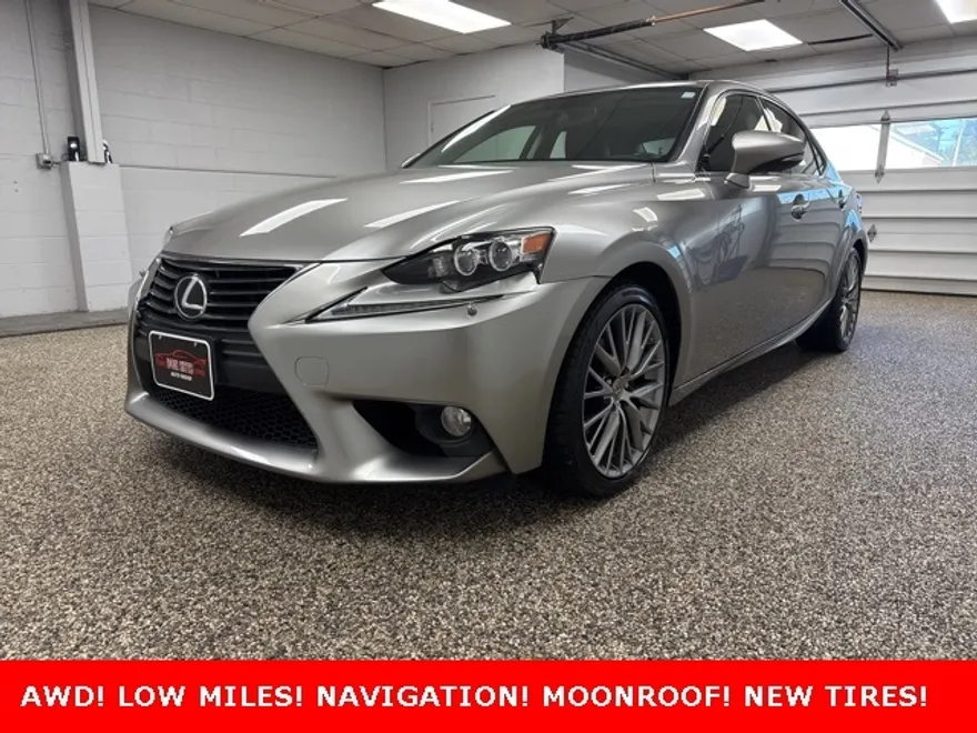2014 Lexus IS 250 photo 1