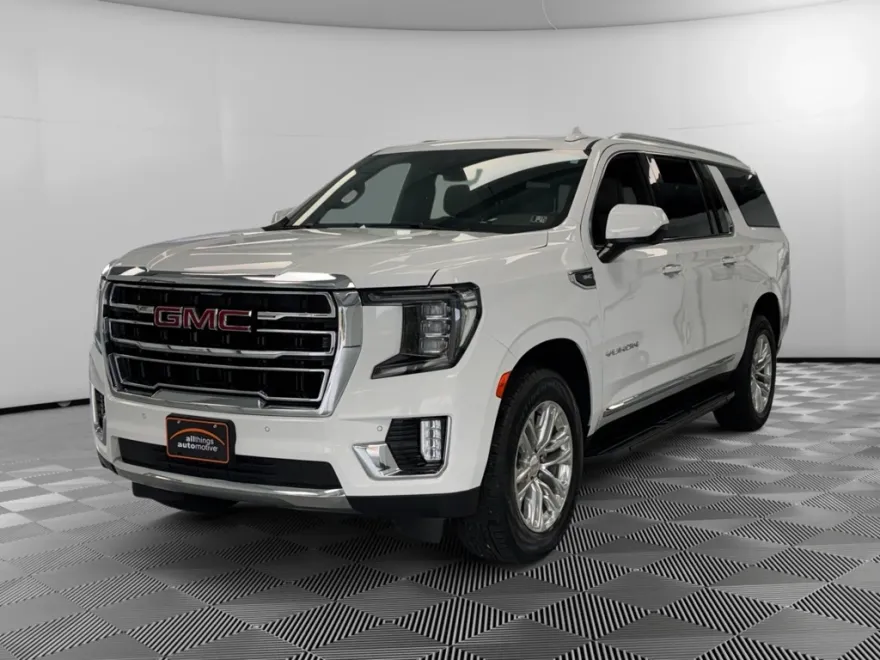 2023 Gmc Yukon XL 1500 SLT photo 1