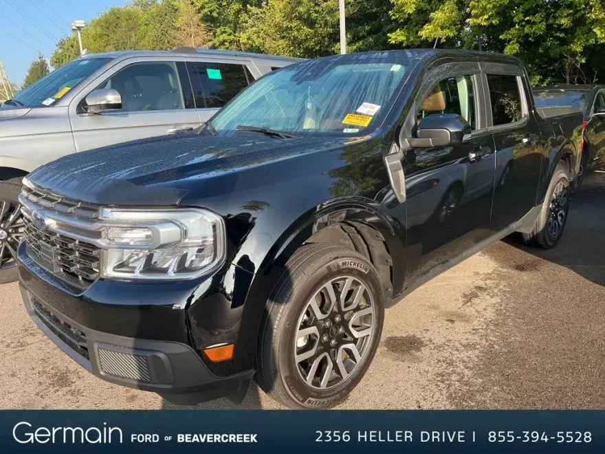 2024 Ford Maverick Lariat photo 1