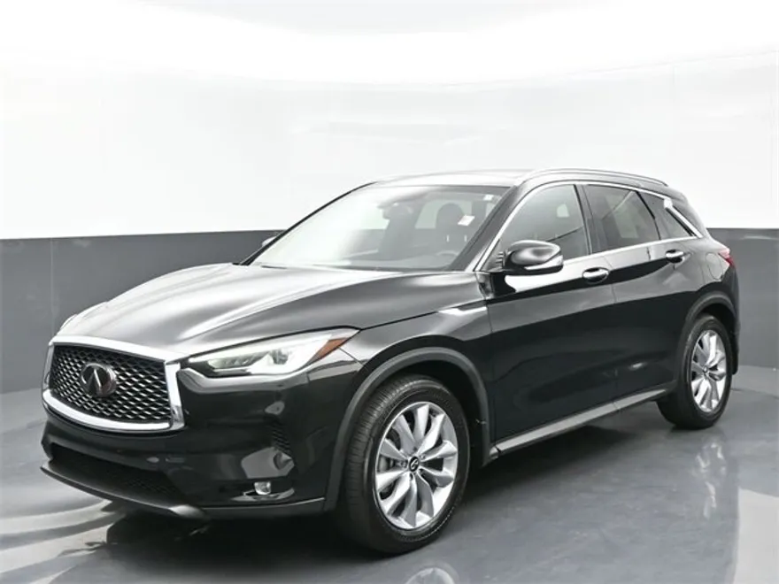 2022 Infiniti QX50 Luxe photo 1