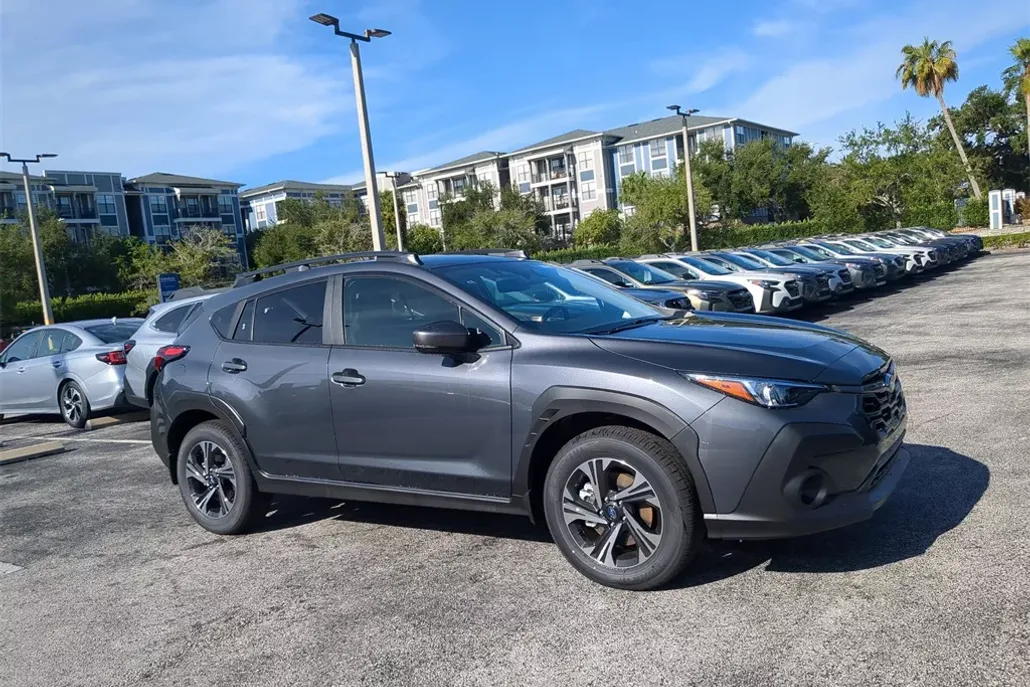 2025 Subaru Crosstrek Premium photo 1