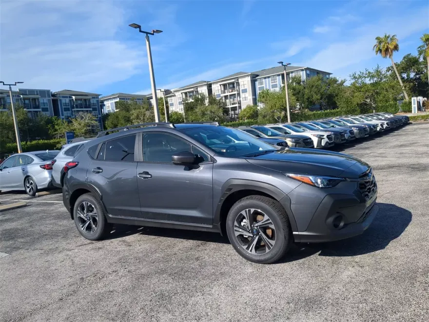 2025 Subaru Crosstrek Premium photo 1