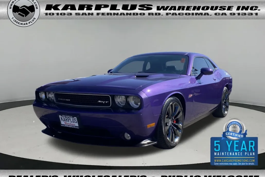 2013 Dodge Challenger SRT8 photo 1