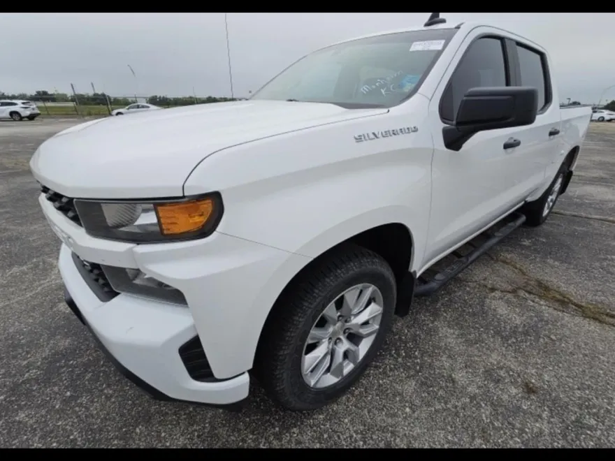 2021 Chevrolet Silverado 1500 Custom photo 1