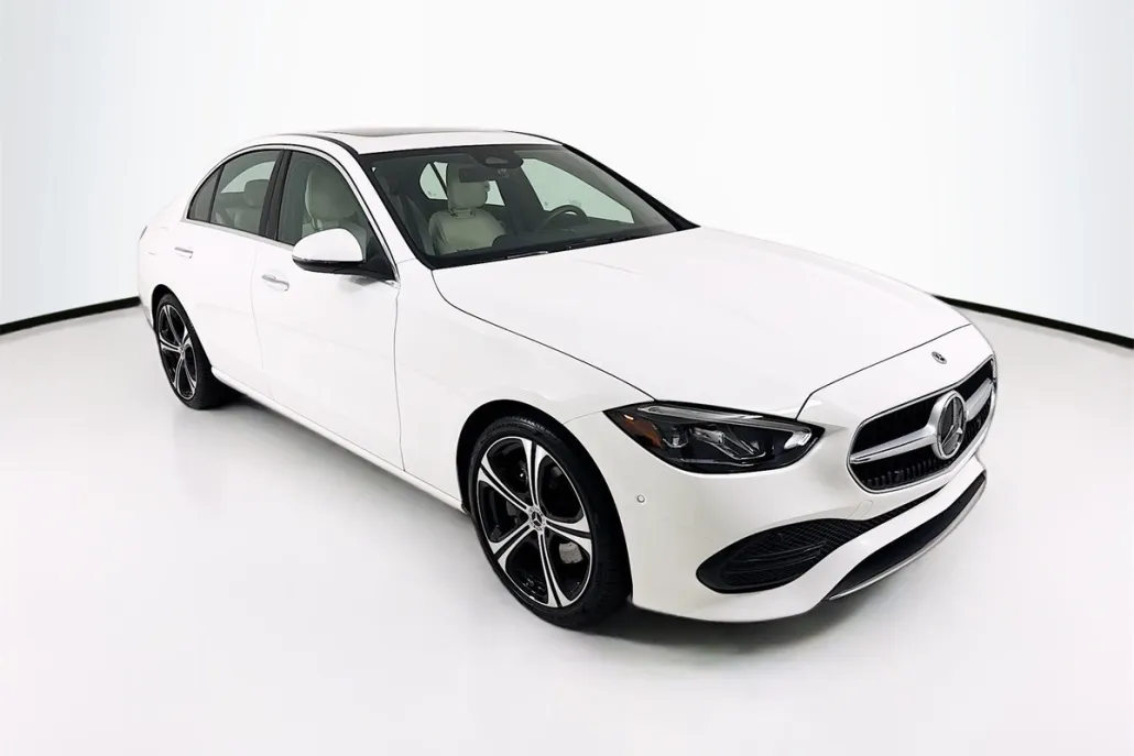2024 Mercedes Benz C 300 photo 1