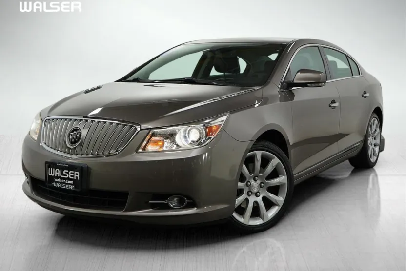 2010 Buick LaCrosse CXS photo 1