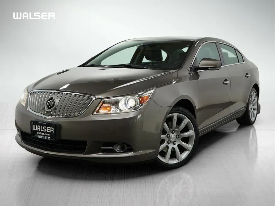 2010 Buick LaCrosse CXS photo 1