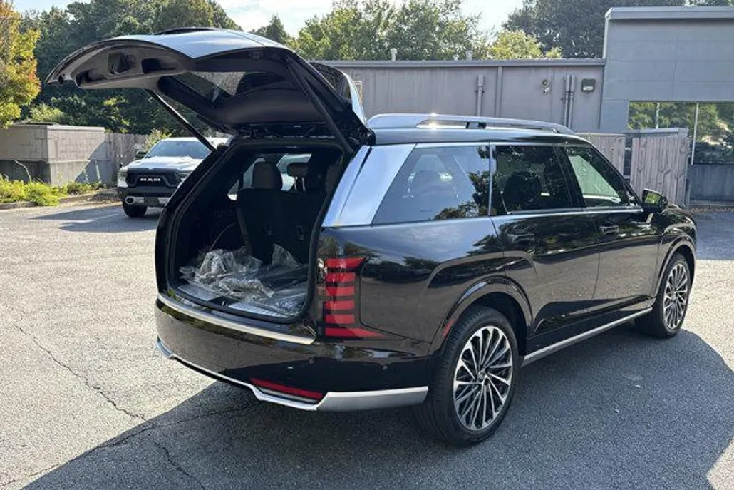 2026 Hyundai Palisade Calligraphy photo 1