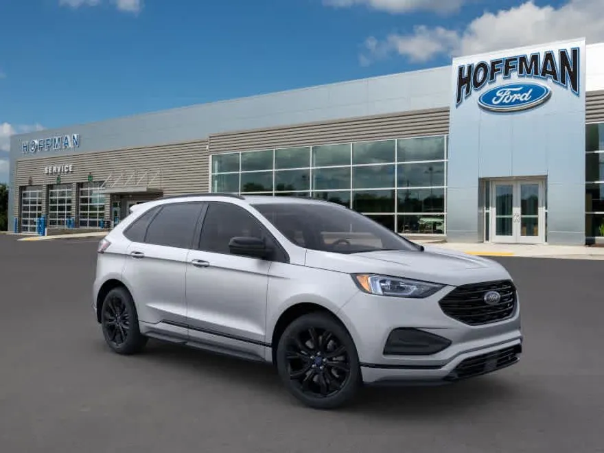 2024 Ford Edge SE photo 1