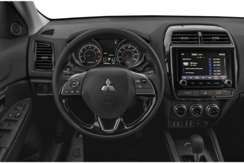 2025 Mitsubishi Outlander Sport LE photo 3