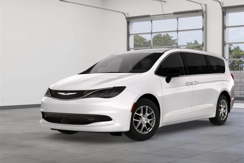 2026 Chrysler Voyager LE photo 1