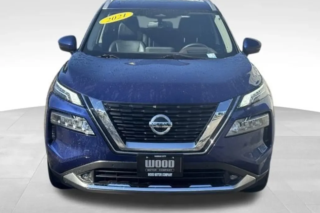 2021 Nissan Rogue Platinum photo 1