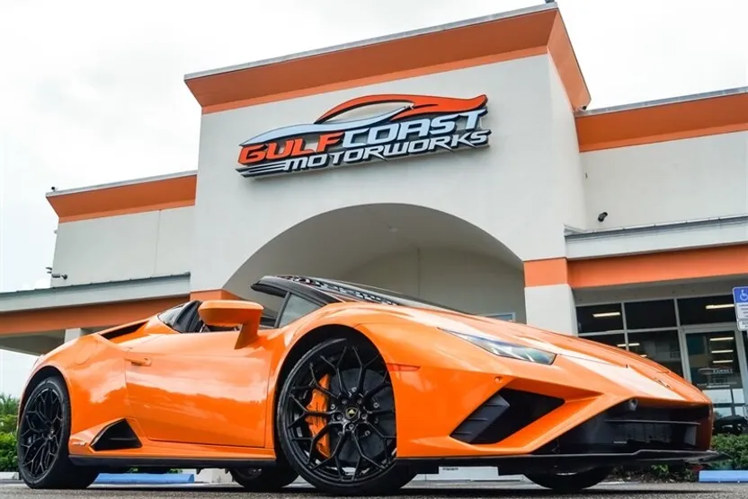 2021 Lamborghini Huracan Evo Spyder photo 1