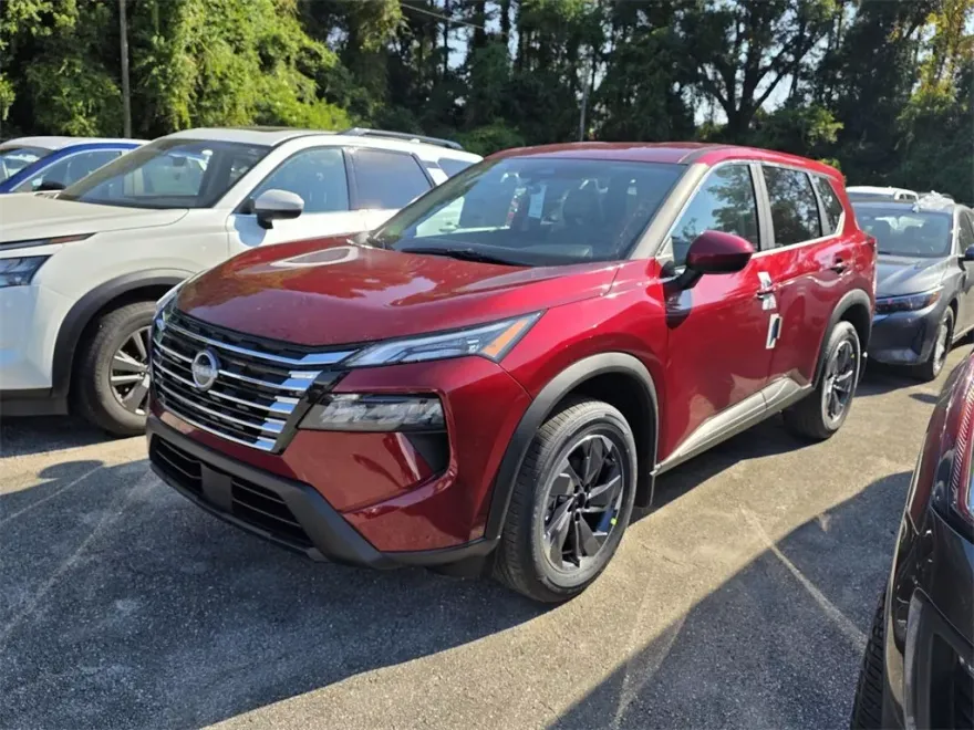 2026 Nissan Rogue SV photo 1