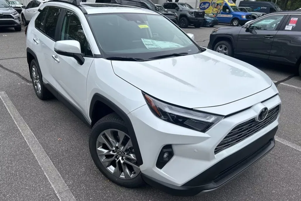 2025 Toyota RAV4 Limited photo 1