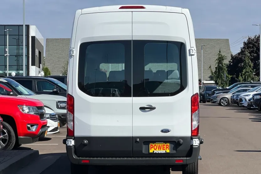 2016 Ford Transit XL photo 1