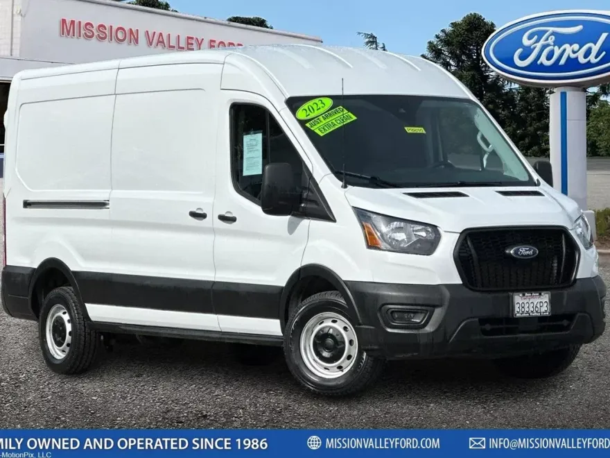 2023 Ford Transit photo 1