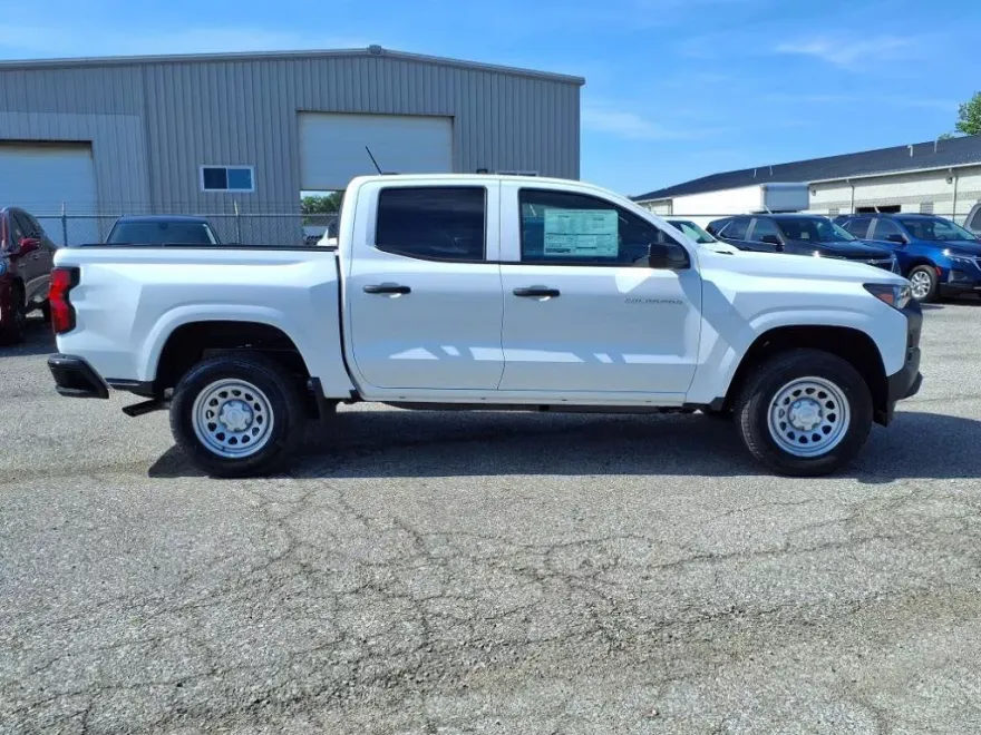 2026 Chevrolet Colorado Work Truck photo 1