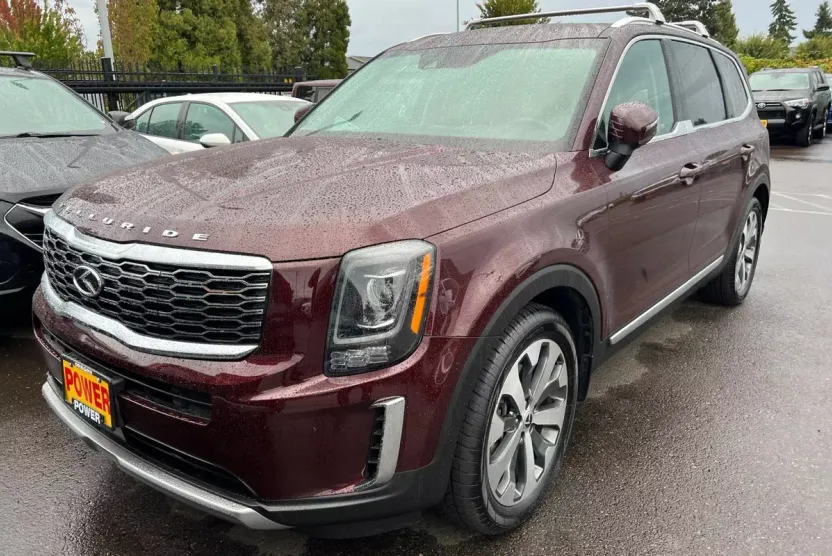 2020 Kia Telluride EX photo 1