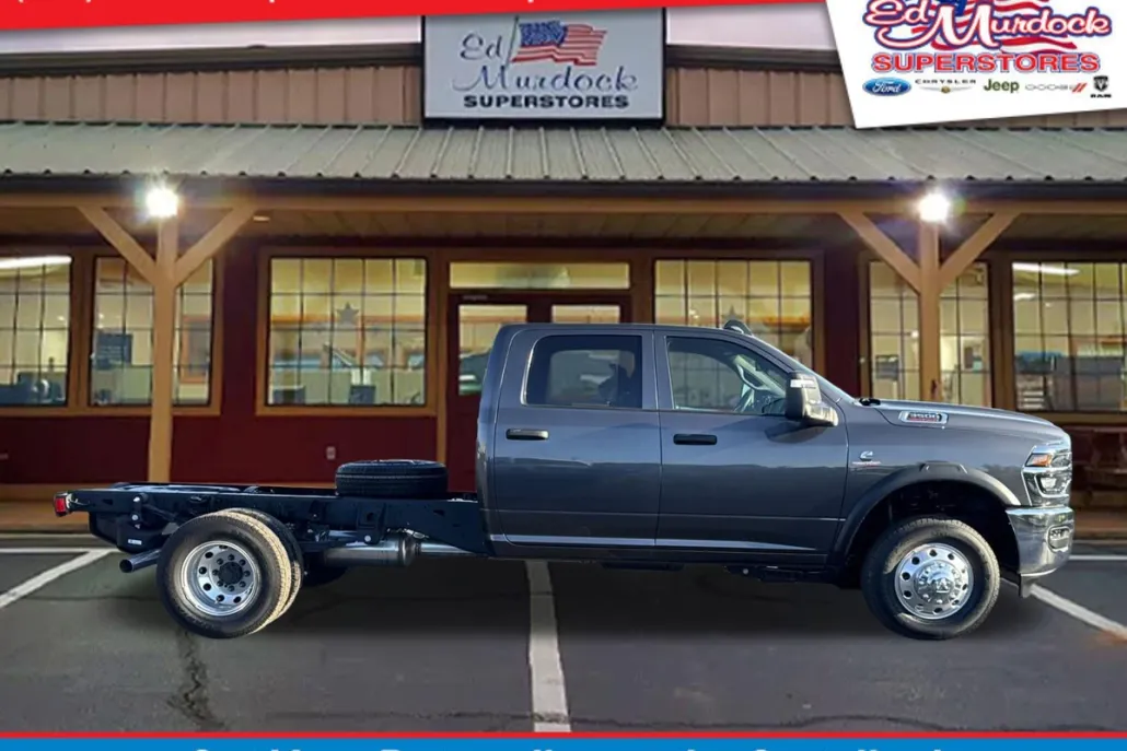 2025 Ram 3500 Tradesman photo 1