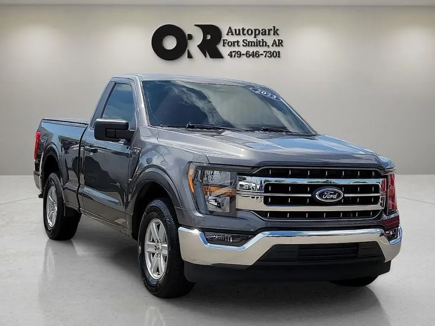 2023 Ford F-150 XL photo 1