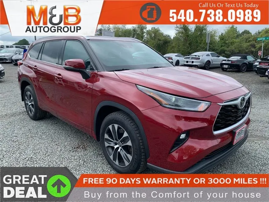 2021 Toyota Highlander XLE photo 1