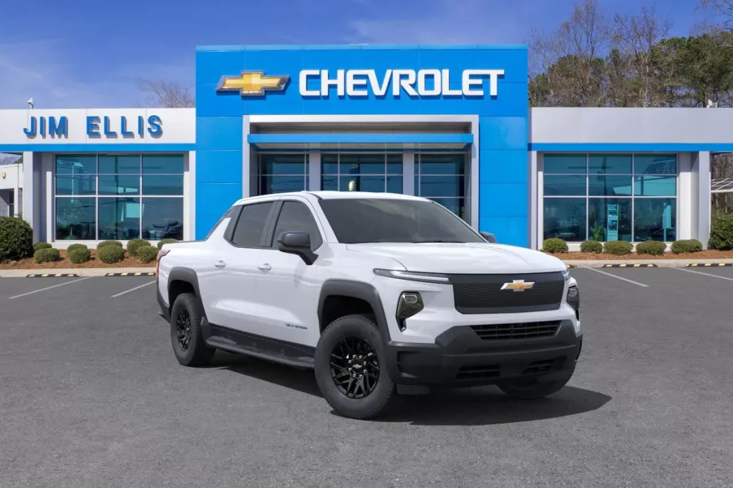 2024 Chevrolet Silverado EV Work Truck photo 1