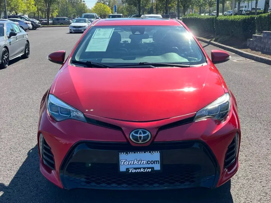 2018 Toyota Corolla XSE photo 1