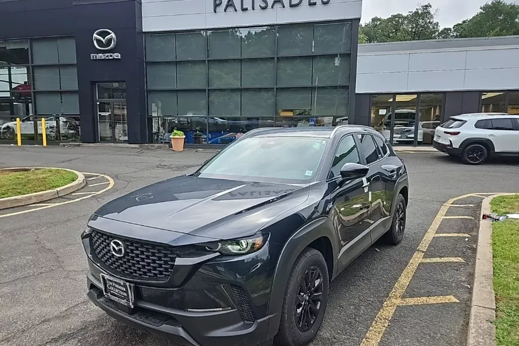 2025 Mazda CX-50 Preferred photo 1