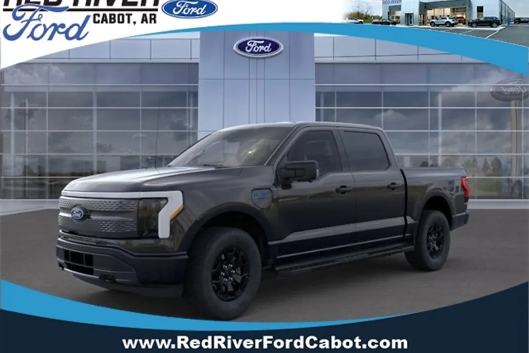 2025 Ford F-150 Lightning XLT photo 1
