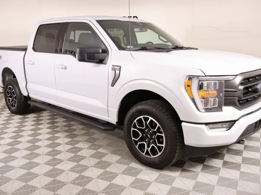 2022 Ford F-150 XLT photo 1