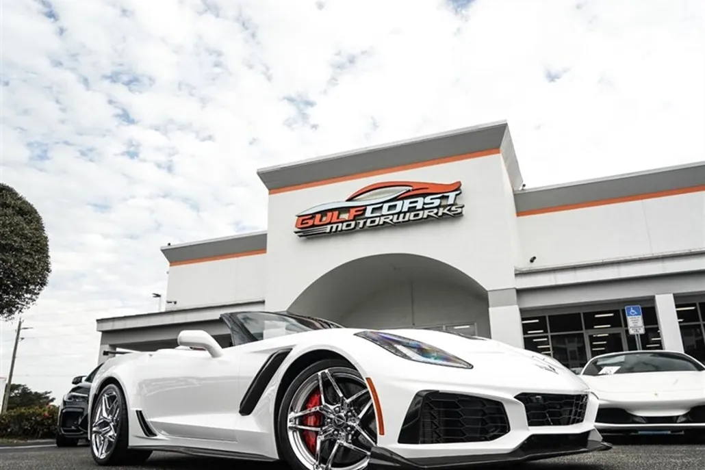 2019 Chevrolet Corvette ZR1 Convertible photo 1