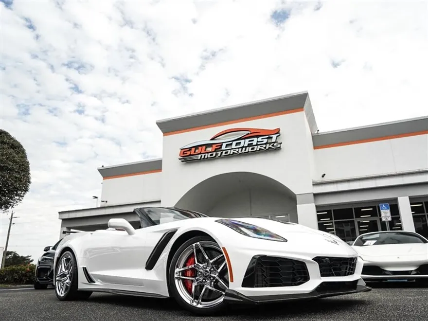 2019 Chevrolet Corvette ZR1 Convertible photo 1