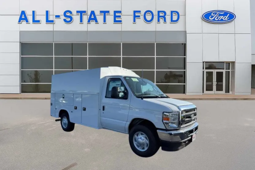 2026 Ford E-350 Base photo 1