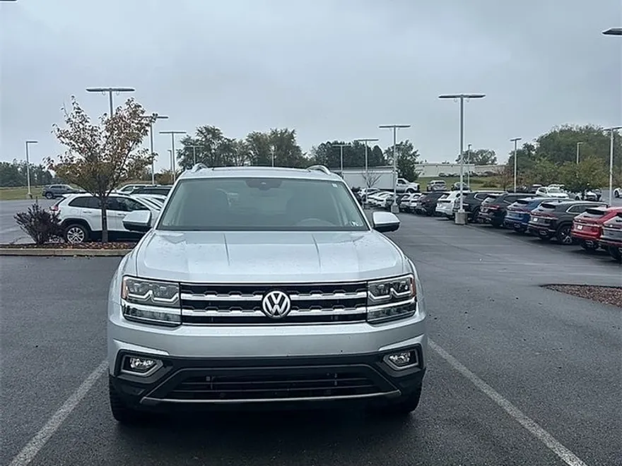 2019 Volkswagen Atlas SEL Premium photo 1