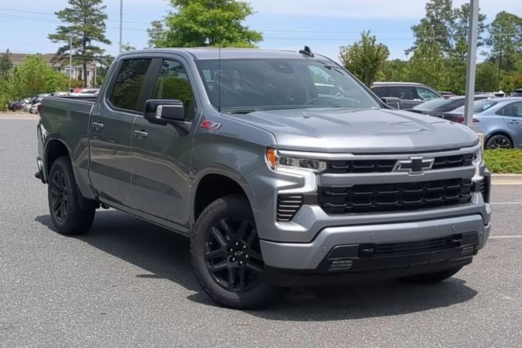 2025 Chevrolet Silverado 1500 RST photo 1