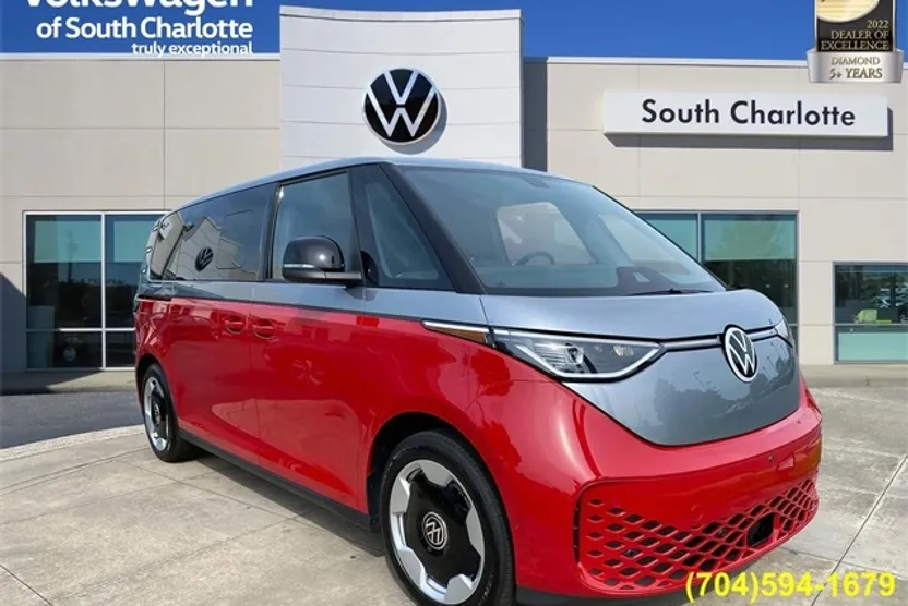 2025 Volkswagen ID. Buzz Pro Plus photo 1