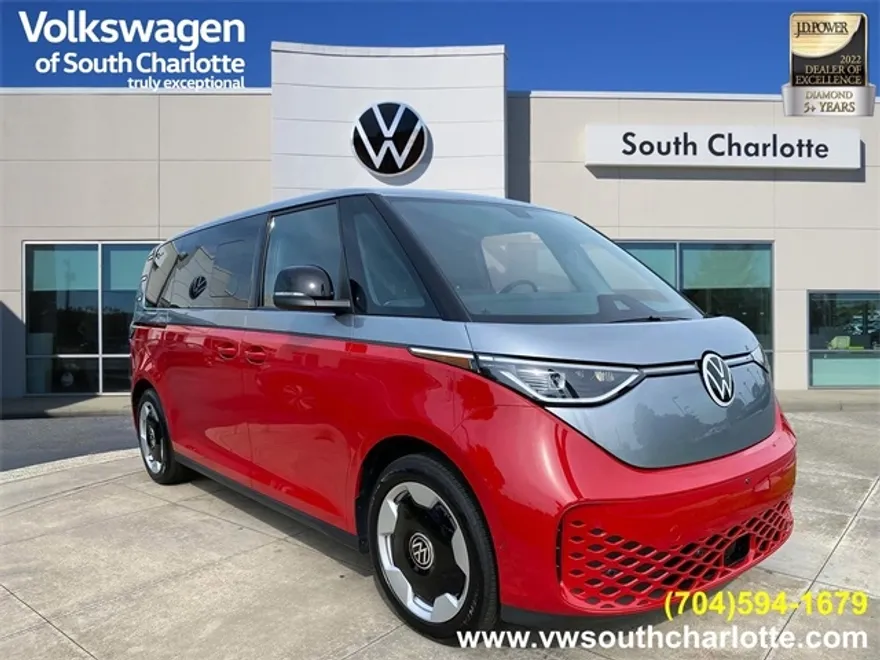 2025 Volkswagen ID. Buzz Pro Plus photo 1