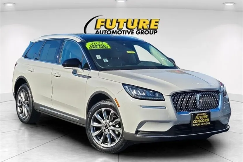 2022 Lincoln Corsair Standard photo 1