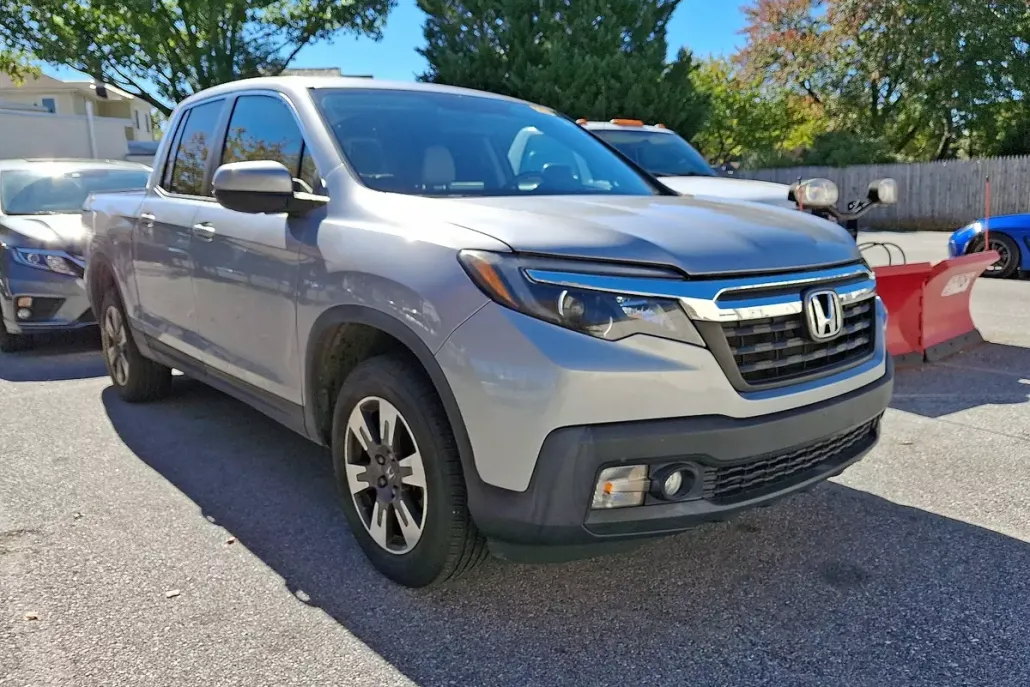 2019 Honda Ridgeline RTL photo 1